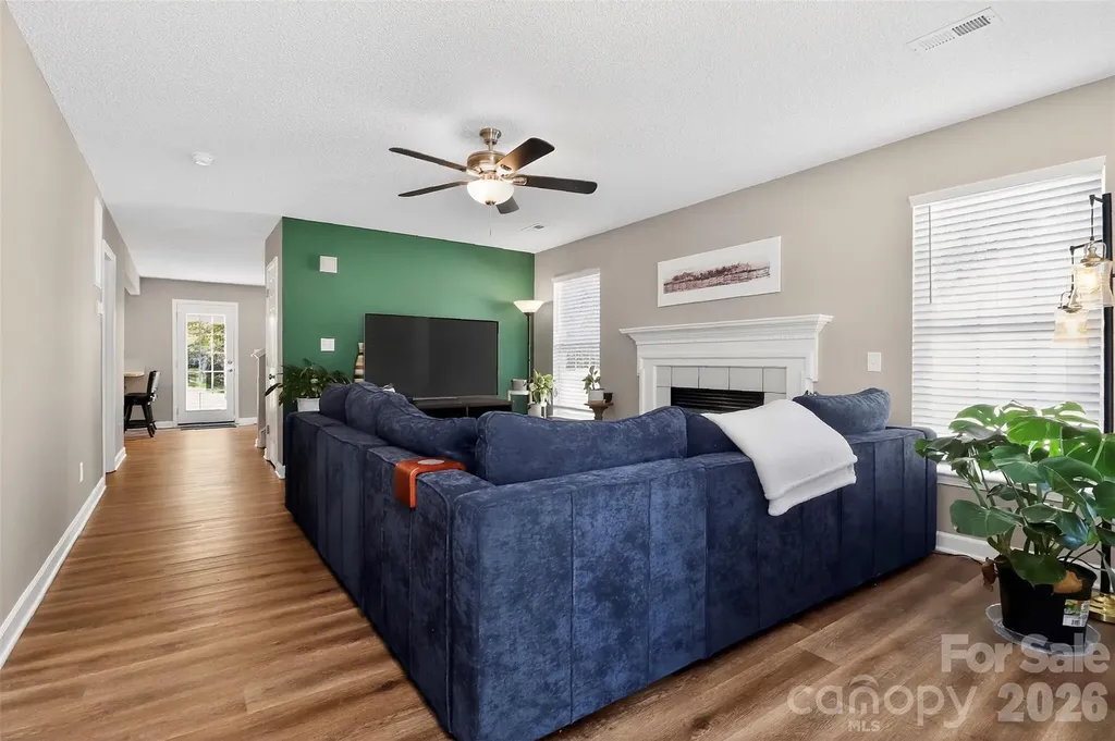 4819 Hopewood Lane Charlotte NC 28216
