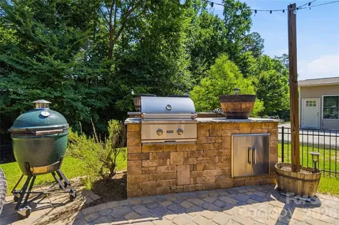 11062 River Oaks Drive NW Concord NC 28027