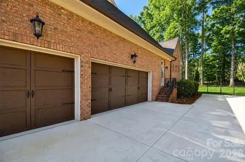 9911 Clarkes View Place NW Concord NC 28027
