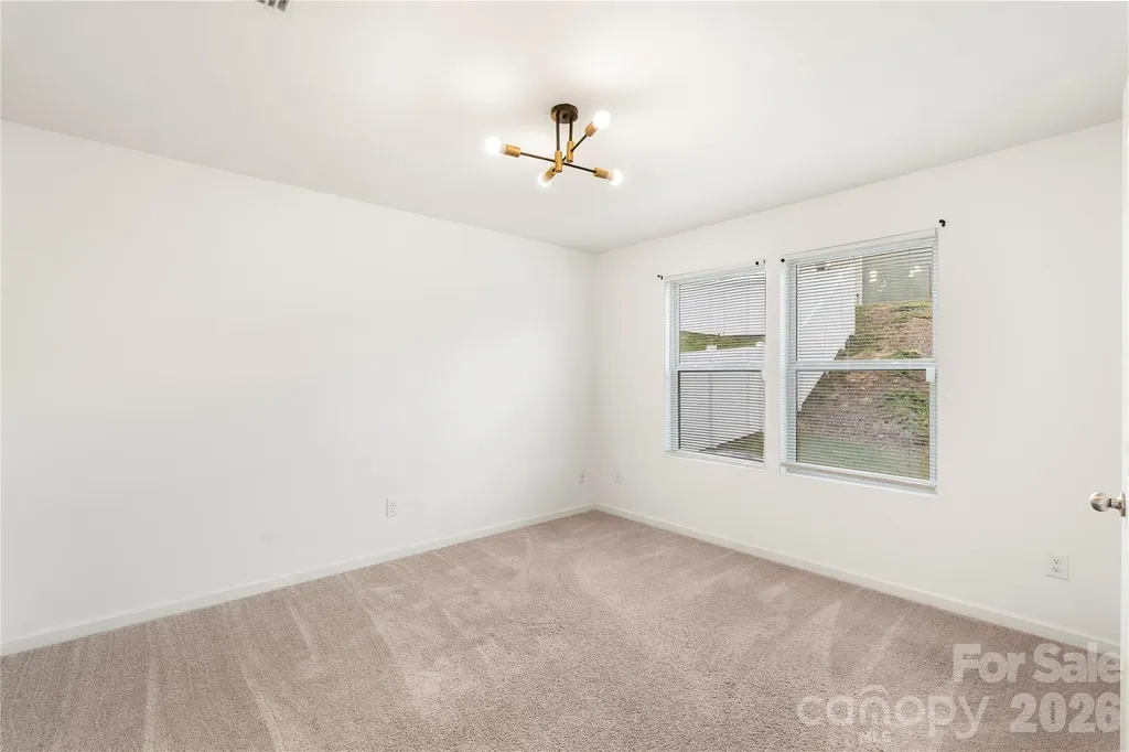 10131 Holly Park Drive Charlotte NC 28214