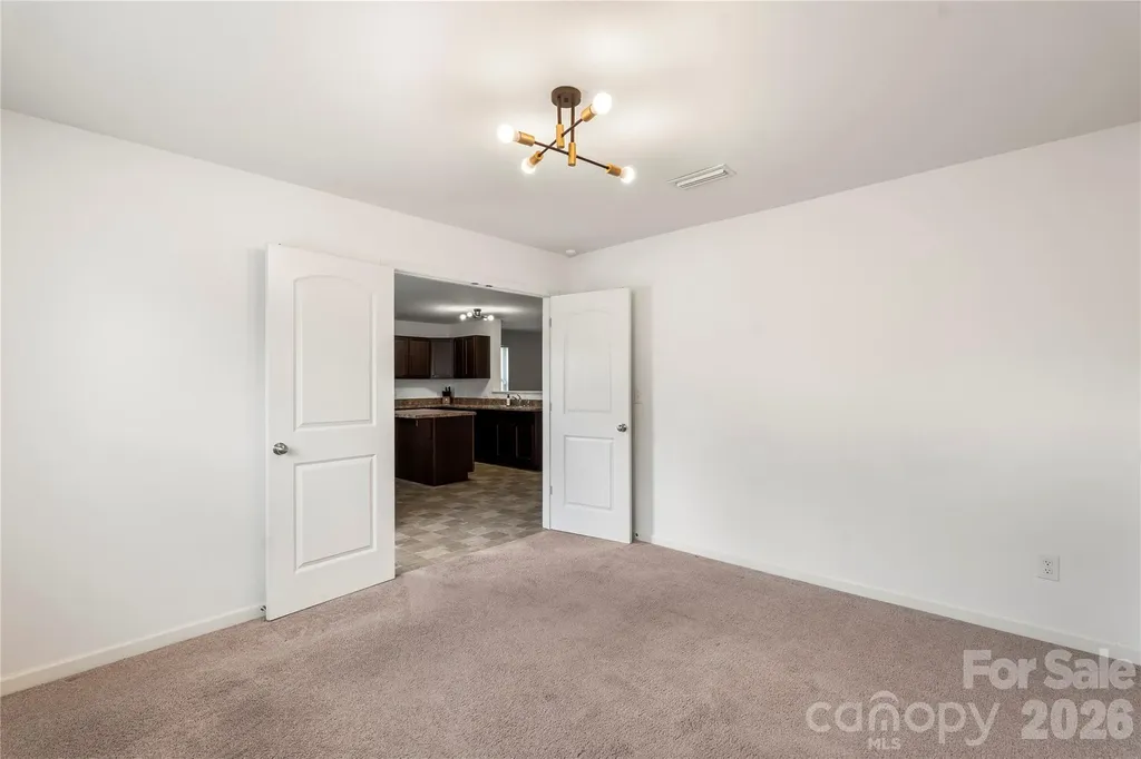 10131 Holly Park Drive Charlotte NC 28214