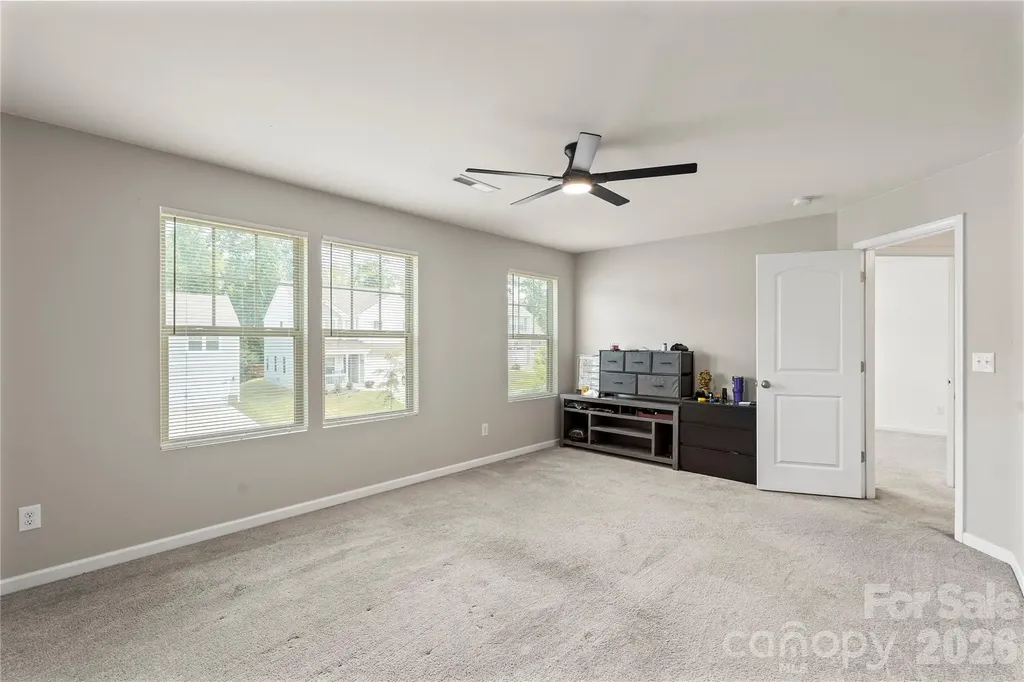 10131 Holly Park Drive Charlotte NC 28214