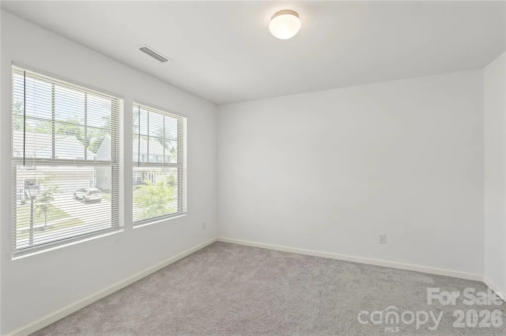 10131 Holly Park Drive Charlotte NC 28214