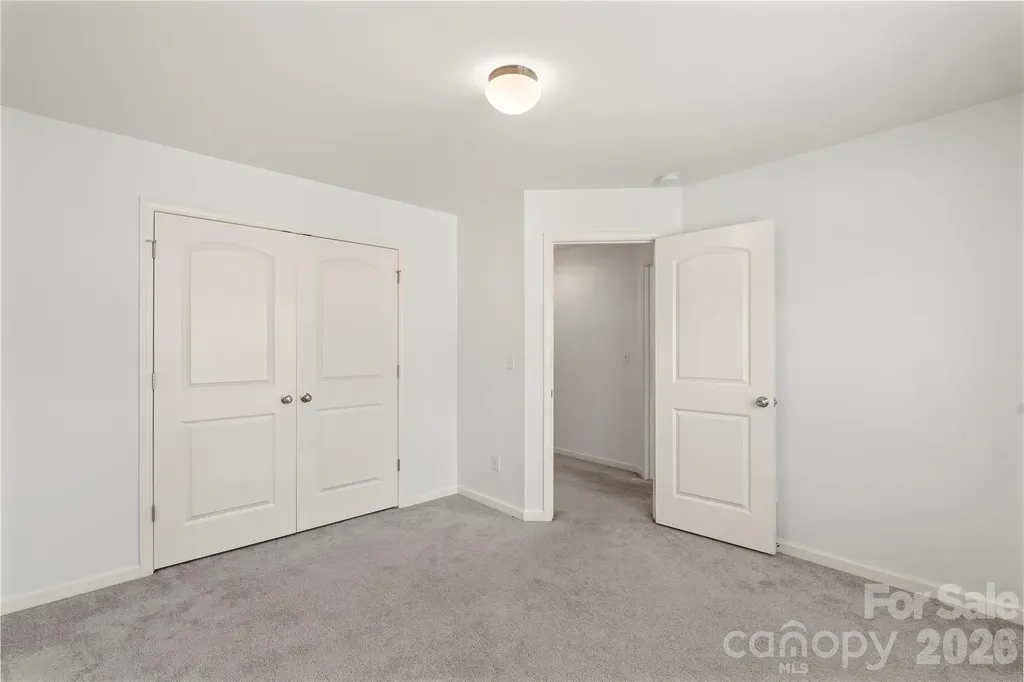 10131 Holly Park Drive Charlotte NC 28214