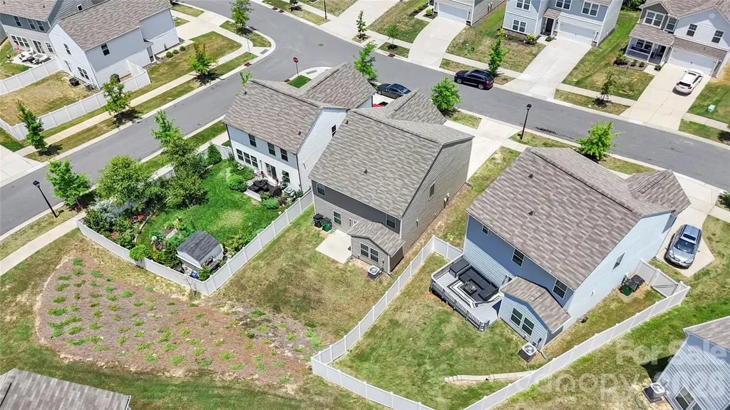 10131 Holly Park Drive Charlotte NC 28214