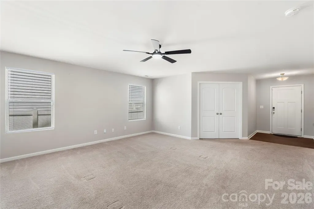 10131 Holly Park Drive Charlotte NC 28214