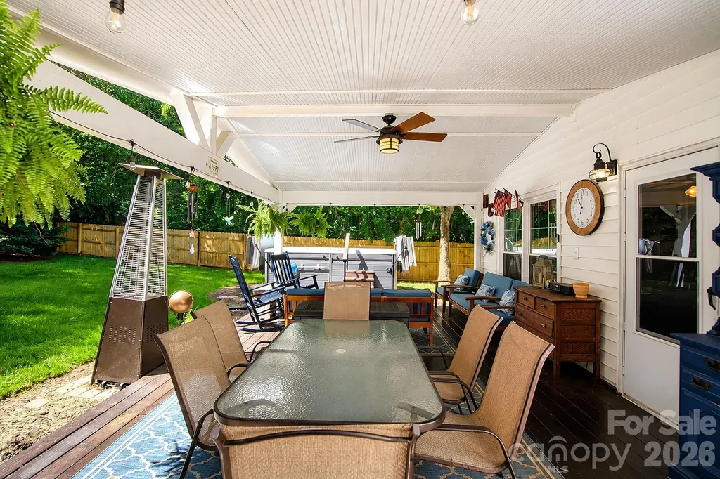 9629 Watergate Road Charlotte NC 28270