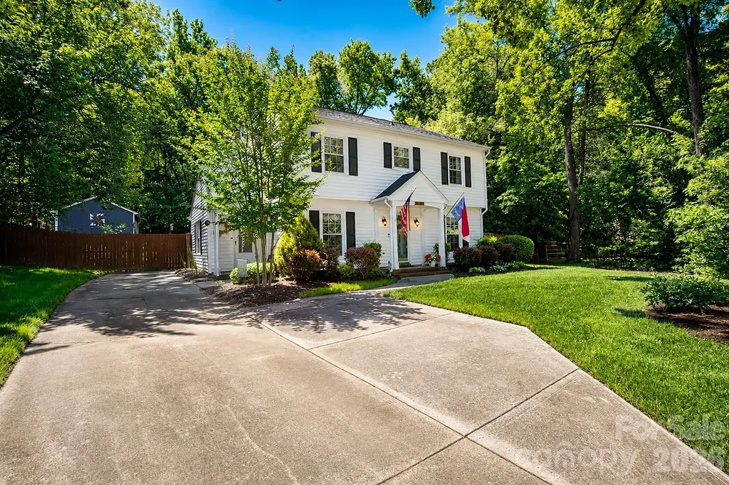 9629 Watergate Road Charlotte NC 28270