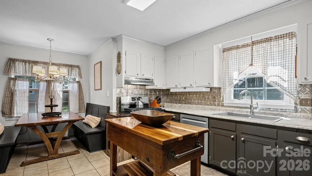 9629 Watergate Road Charlotte NC 28270