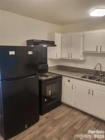 4731 Highlake Drive Charlotte NC 28215