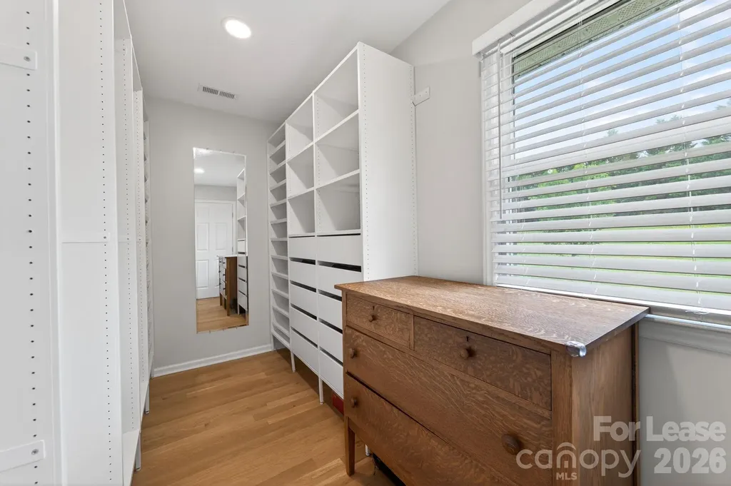 1825 Rozwood Drive Charlotte NC 28216