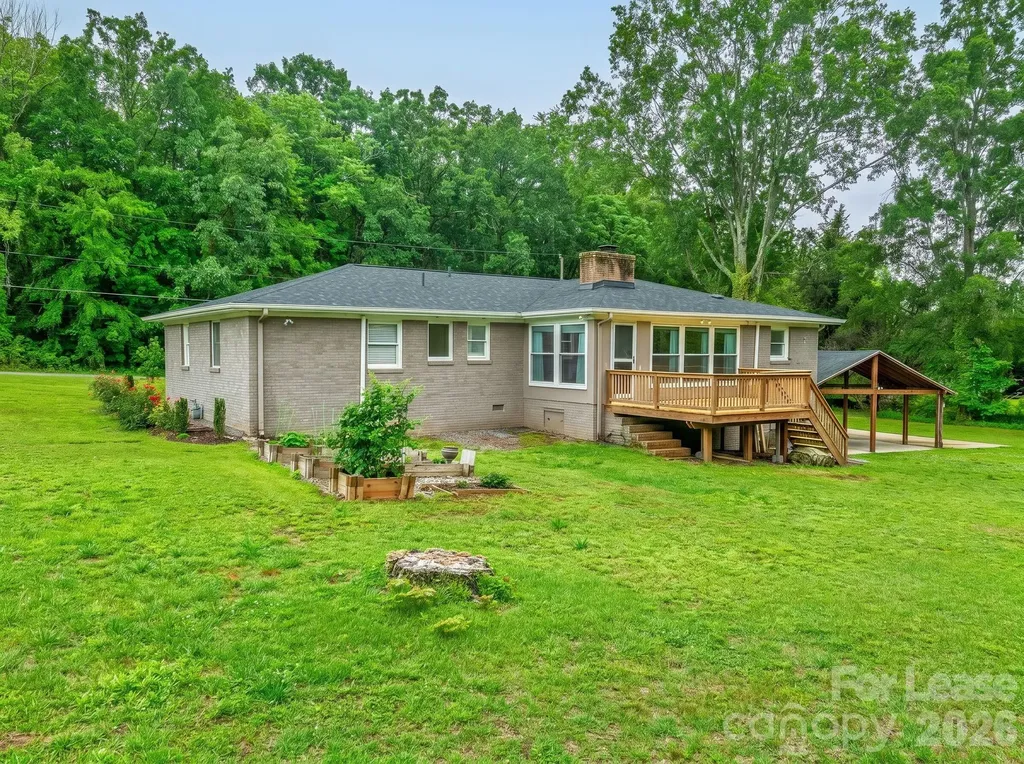 1825 Rozwood Drive Charlotte NC 28216