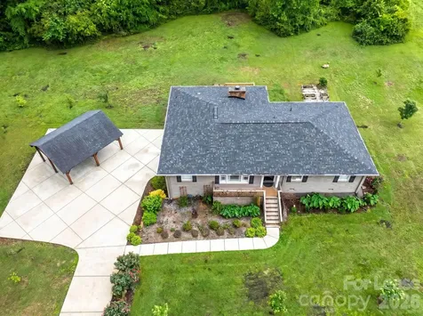 1825 Rozwood Drive Charlotte NC 28216
