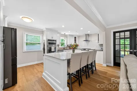 1825 Rozwood Drive Charlotte NC 28216