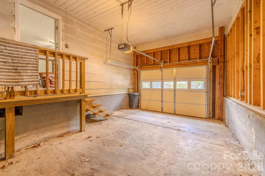 84 English Road Spruce Pine NC 28777