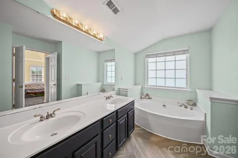 141 Riverfront Parkway Mount Holly NC 28120