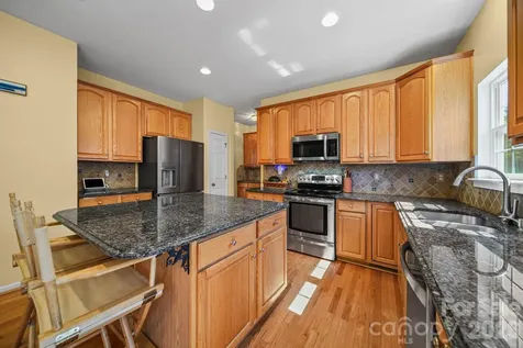 141 Riverfront Parkway Mount Holly NC 28120