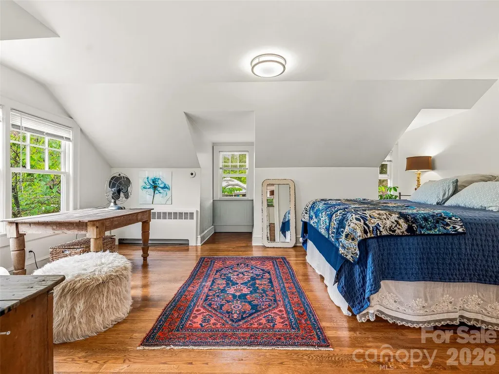 153 Franklin Street Brevard NC 28712