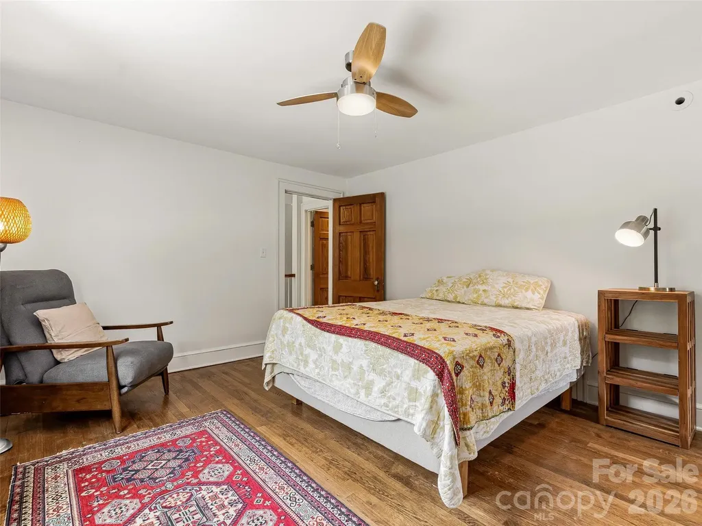 153 Franklin Street Brevard NC 28712
