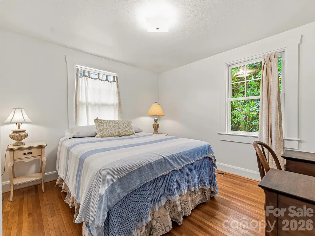 153 Franklin Street Brevard NC 28712
