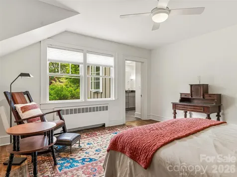 153 Franklin Street Brevard NC 28712