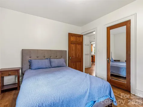 153 Franklin Street Brevard NC 28712