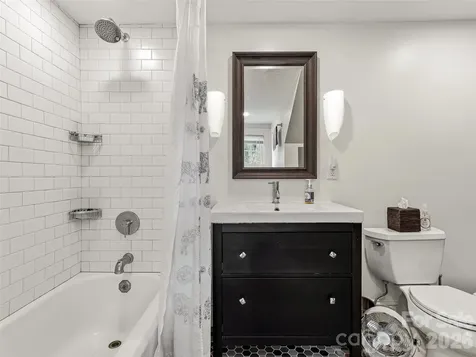153 Franklin Street Brevard NC 28712
