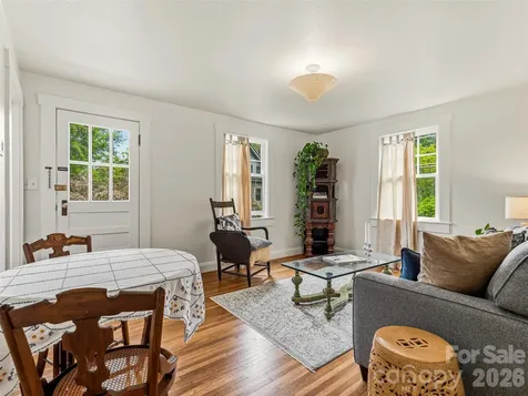 153 Franklin Street Brevard NC 28712