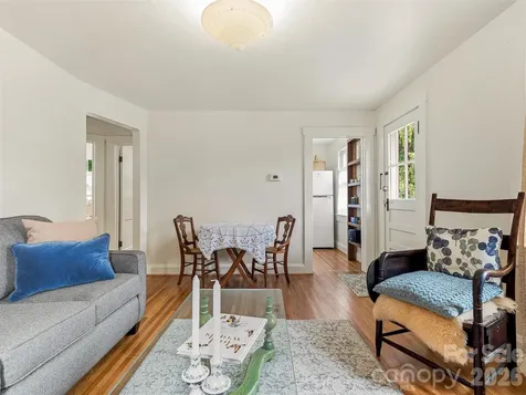 153 Franklin Street Brevard NC 28712