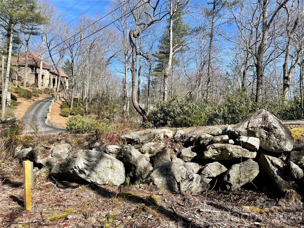 Tbd Dogwood Trail Spruce Pine NC 28777