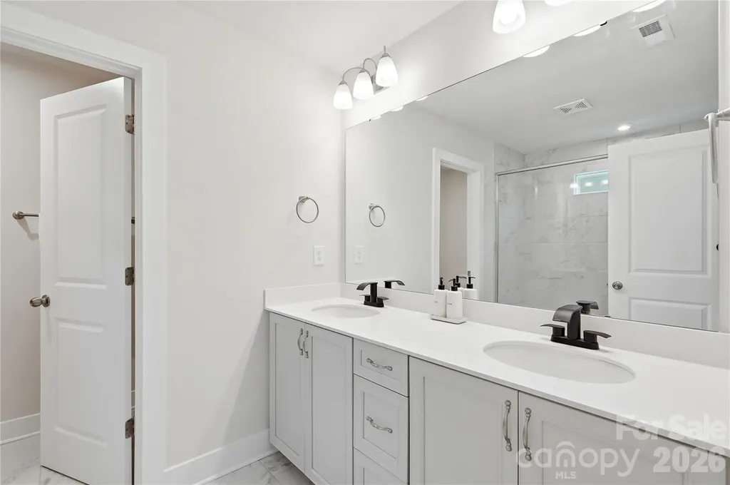 3324 Treble Court Charlotte NC 28262