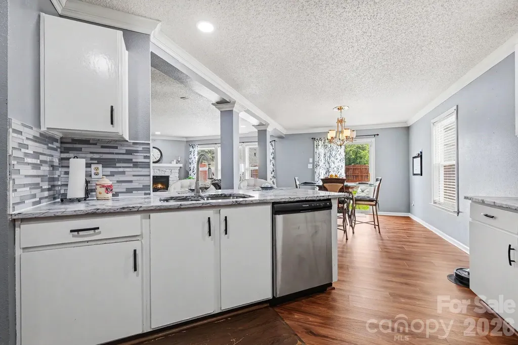 5654 Hammermill Drive Harrisburg NC 28075