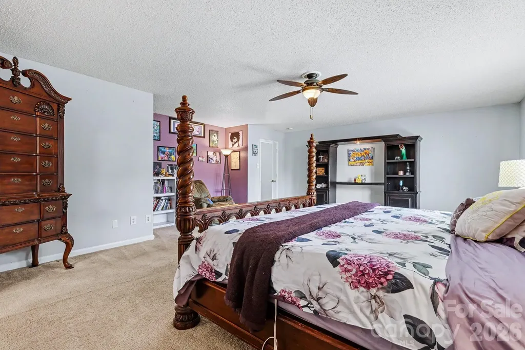 5654 Hammermill Drive Harrisburg NC 28075