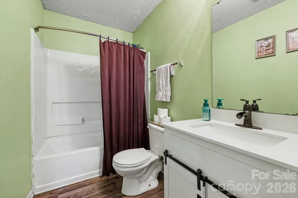 5654 Hammermill Drive Harrisburg NC 28075