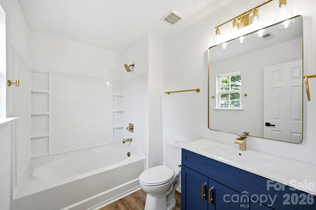 14237 Tamarack Drive Charlotte NC 28278