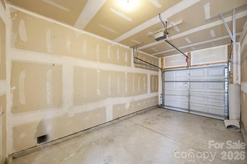 14237 Tamarack Drive Charlotte NC 28278
