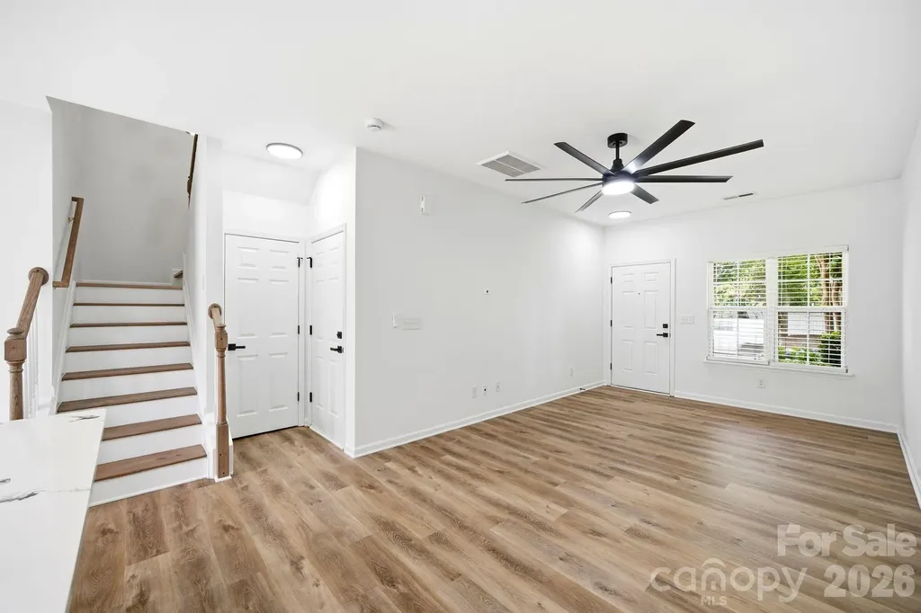 14237 Tamarack Drive Charlotte NC 28278