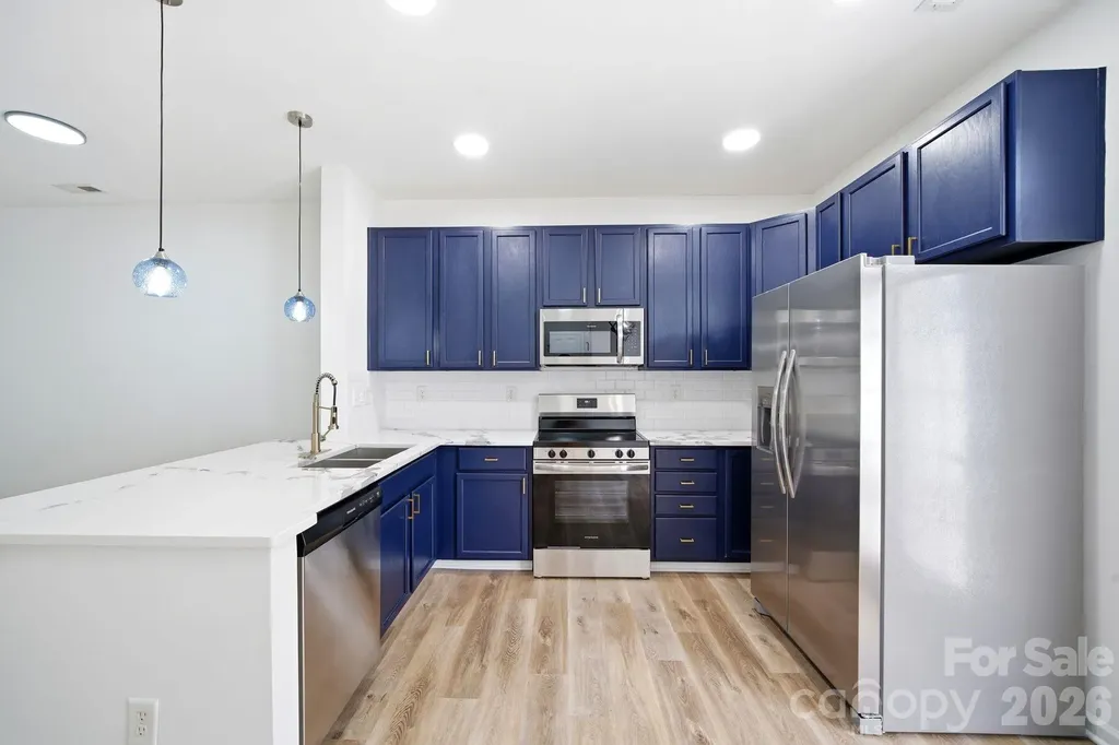 14237 Tamarack Drive Charlotte NC 28278