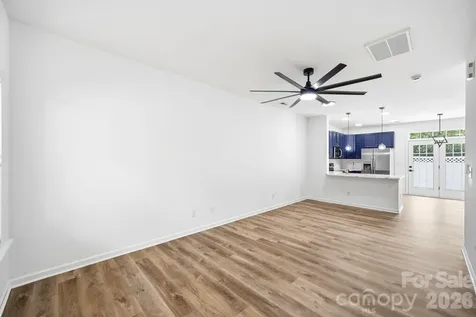 14237 Tamarack Drive Charlotte NC 28278
