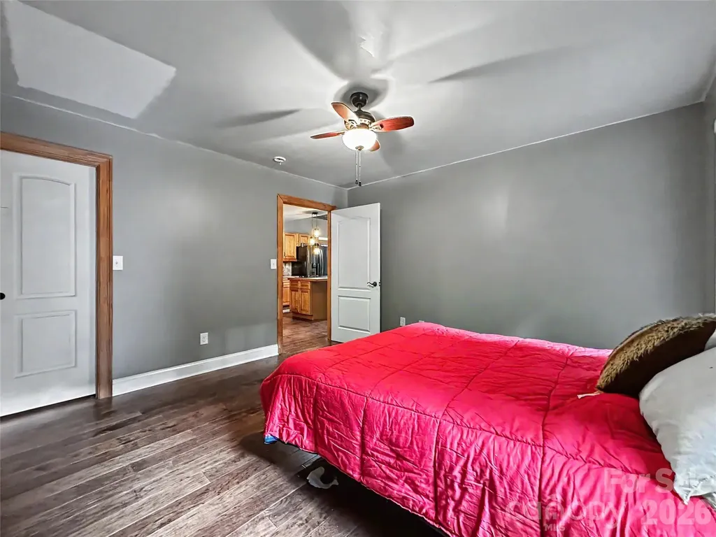 578 Three Top Circle West Jefferson NC 28694