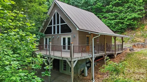 578 Three Top Circle West Jefferson NC 28694