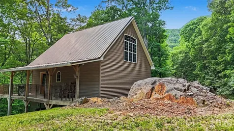 578 Three Top Circle West Jefferson NC 28694