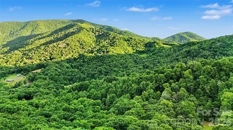 578 Three Top Circle West Jefferson NC 28694