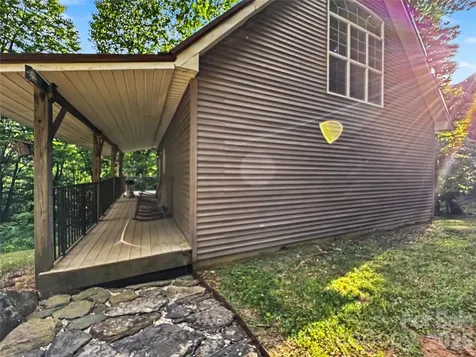 578 Three Top Circle West Jefferson NC 28694