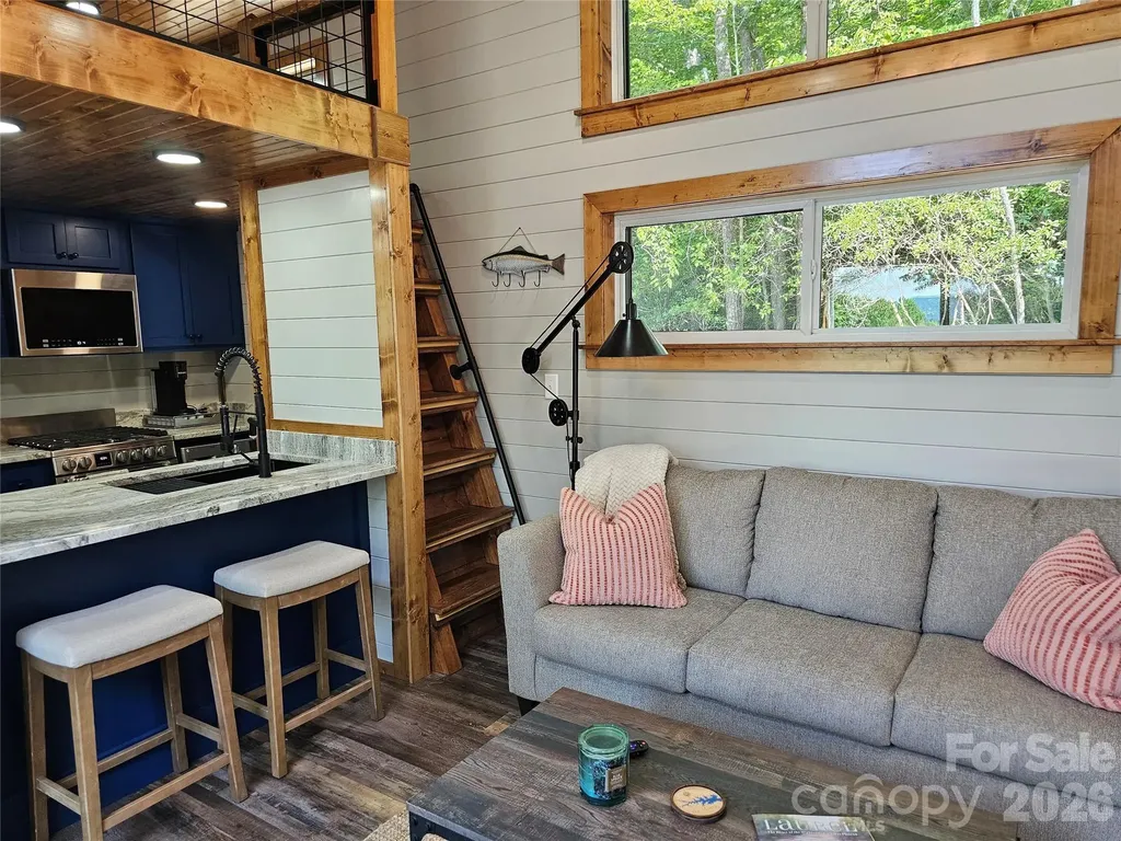 171 Duff Cove Road Brevard NC 28712