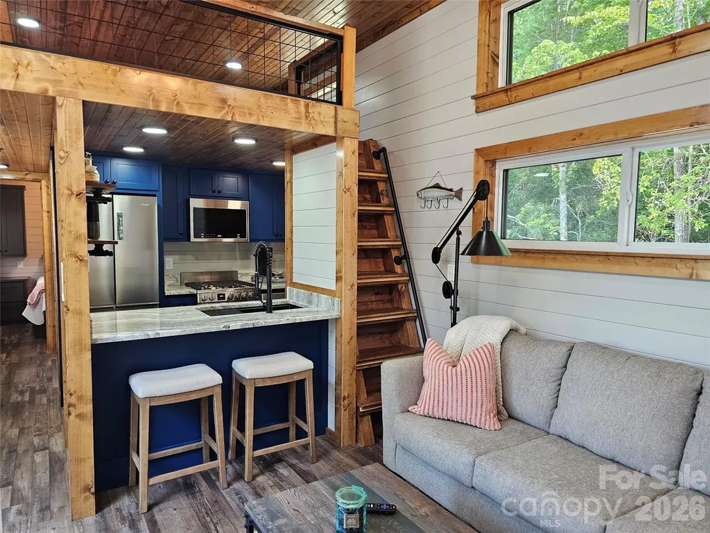 171 Duff Cove Road Brevard NC 28712