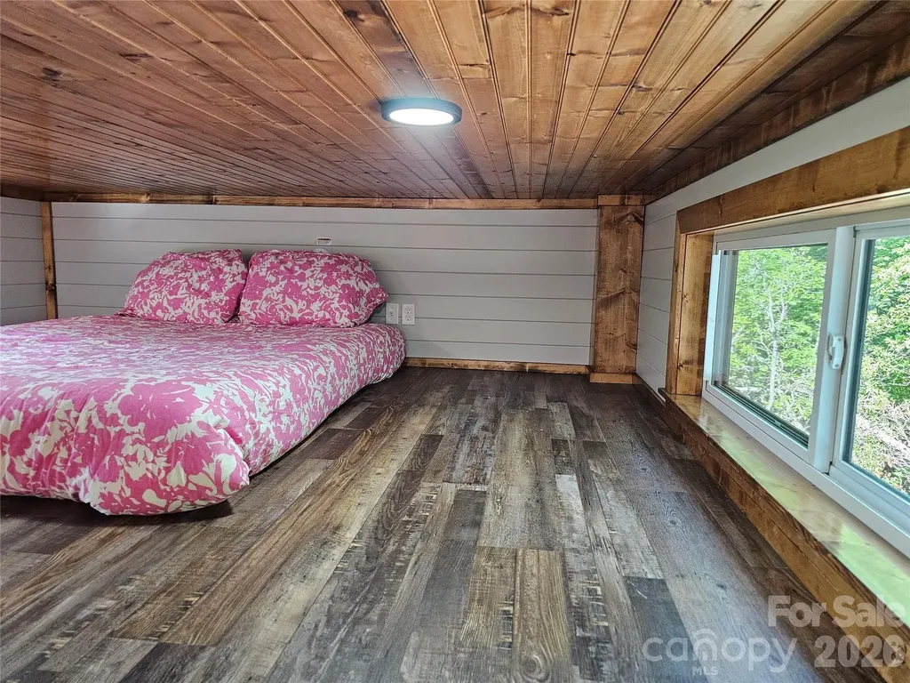171 Duff Cove Road Brevard NC 28712