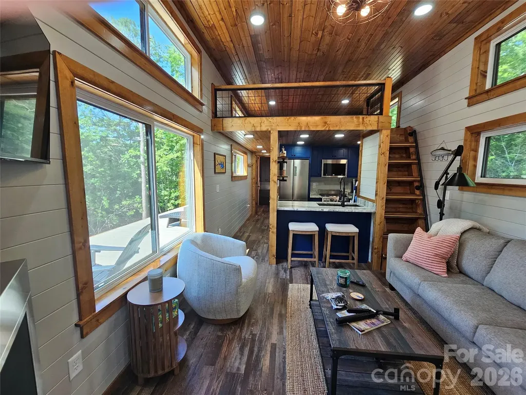 171 Duff Cove Road Brevard NC 28712