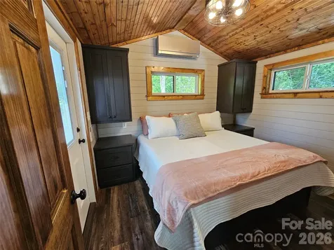 171 Duff Cove Road Brevard NC 28712