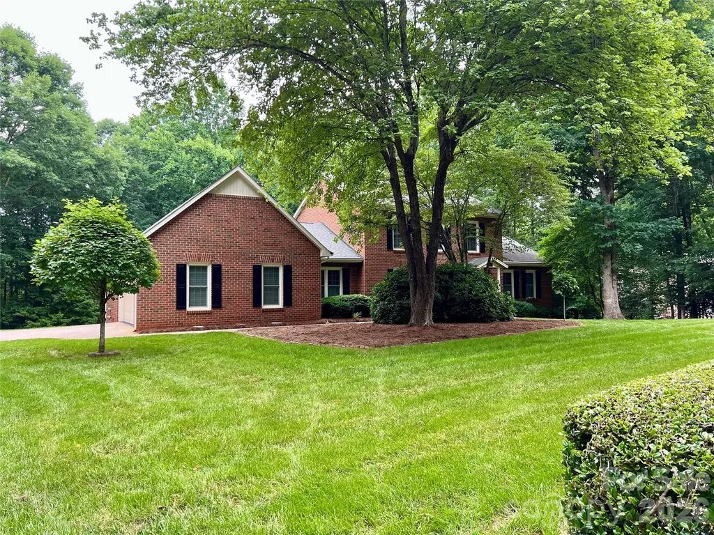 207 Lost Corner Road Morganton NC 28655